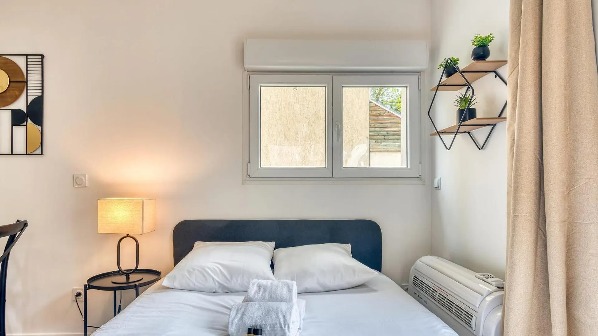 Le Petit Atelier - Climatise Exterieur - Jean Mace Apartman